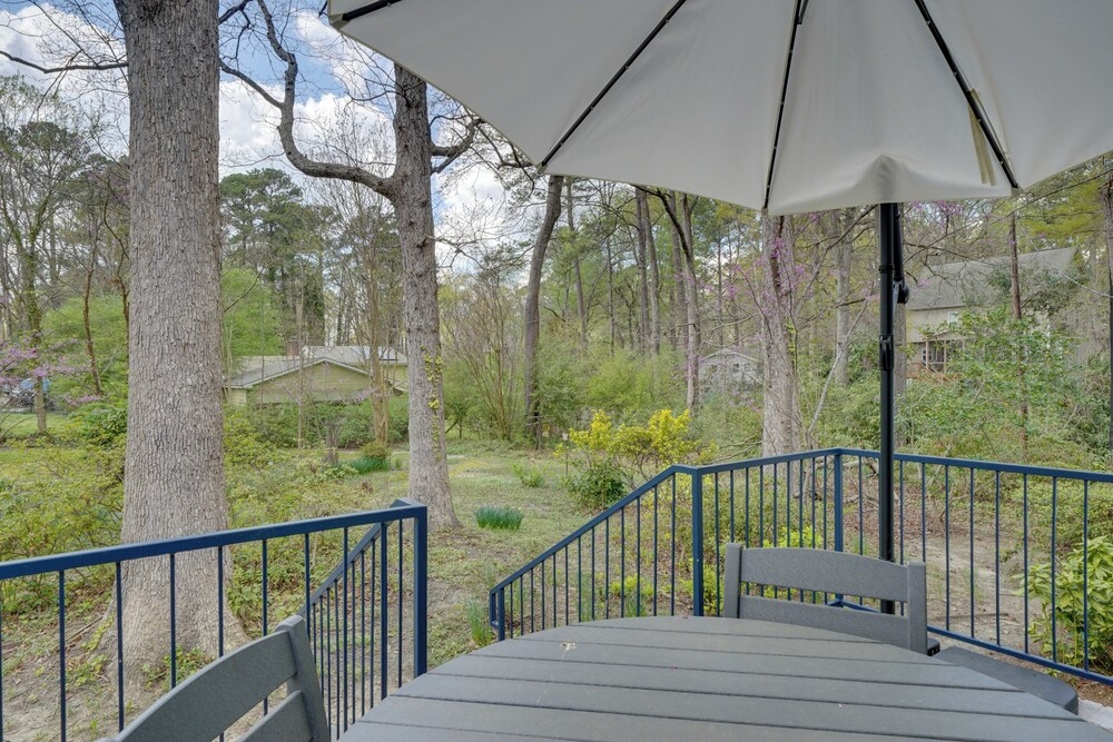 Quiet Downtown Cary Home w/ Screened Porch