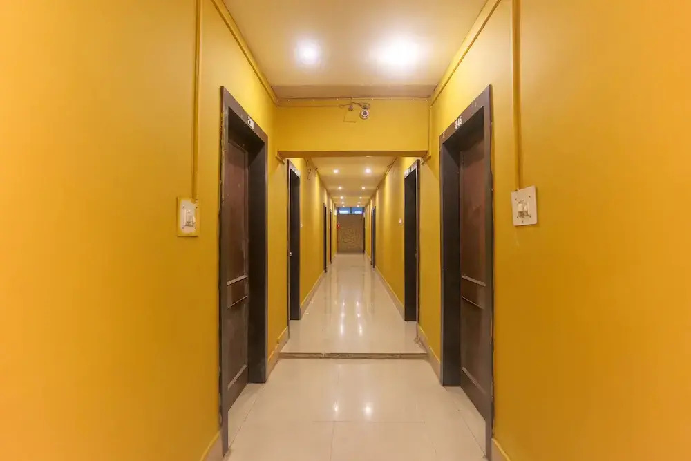 Hotel Trishakti by OYO Rooms
