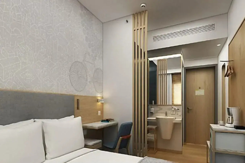 Holiday Inn Express Greater Noida Knowledge Park by IHG