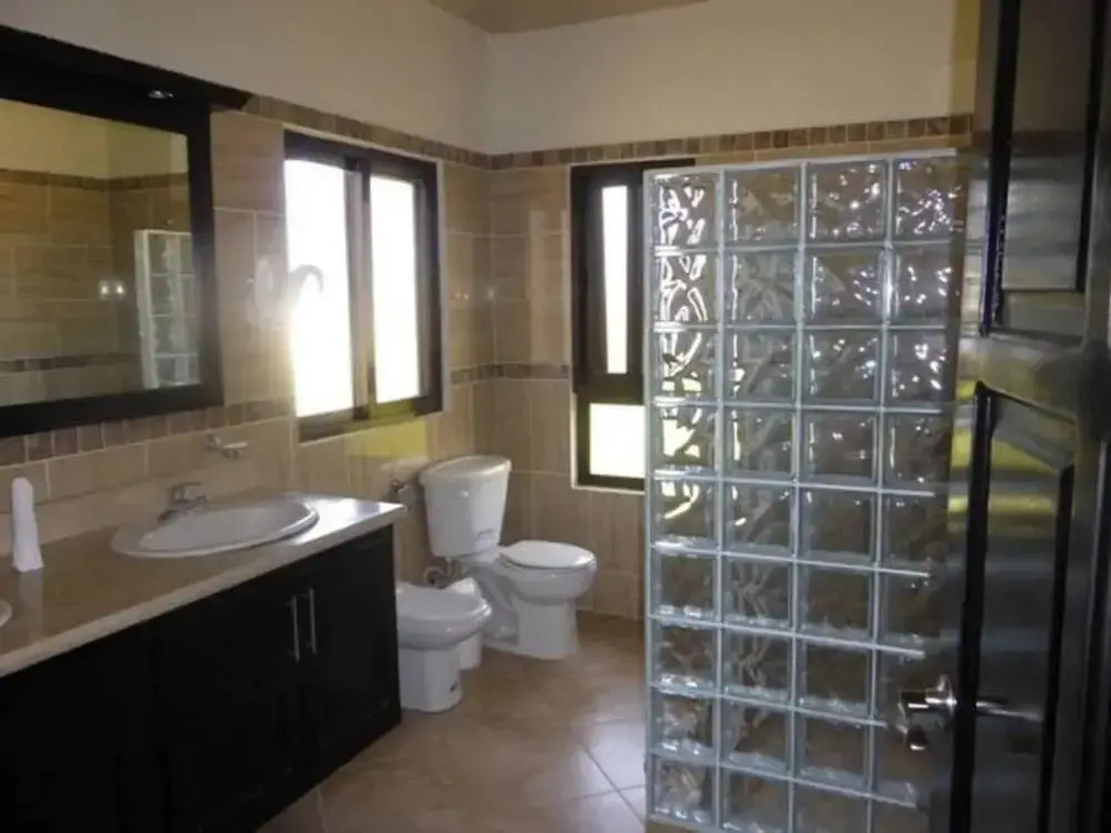 4 Bedroom Villa Privacy in Mind, Gated and Secure