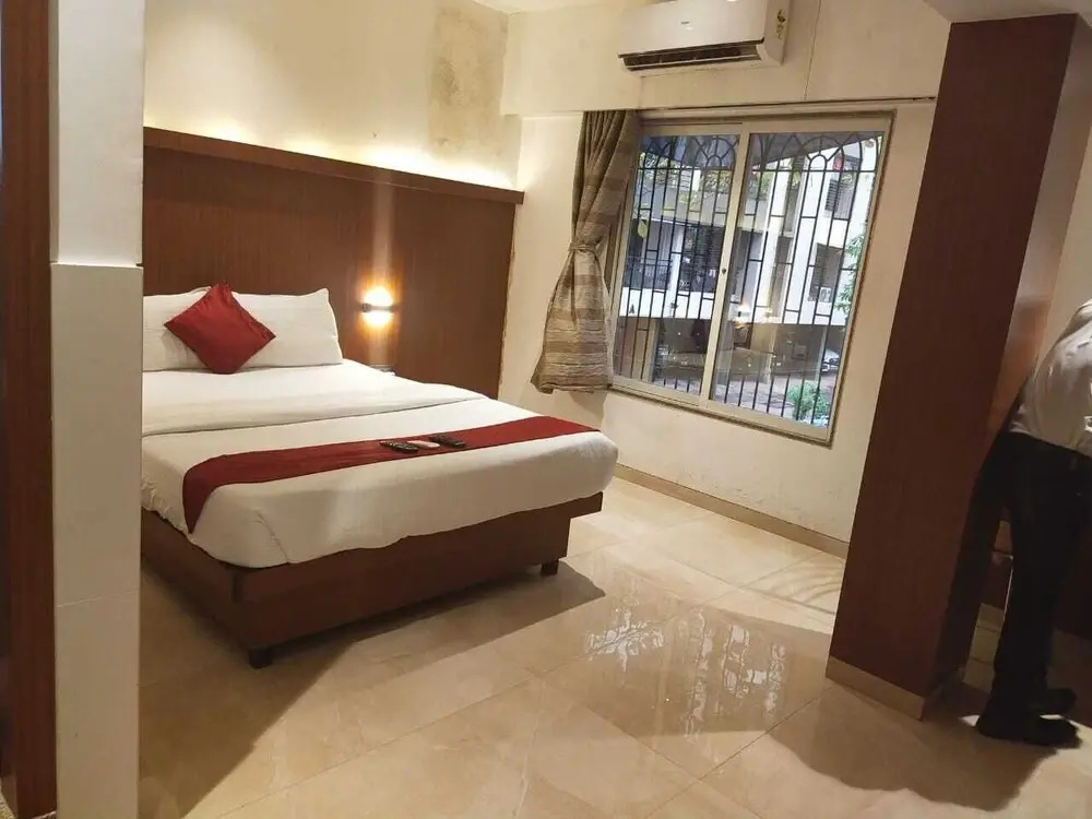 Hotel Express INN, Panvel