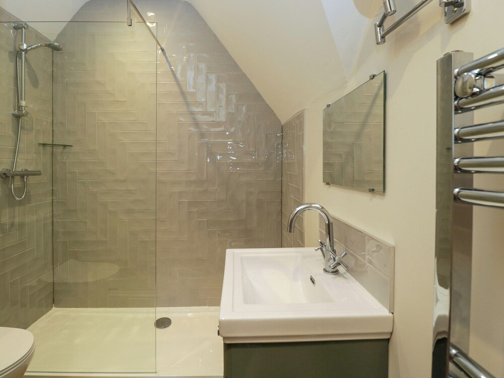 4 Wellacres Cottage