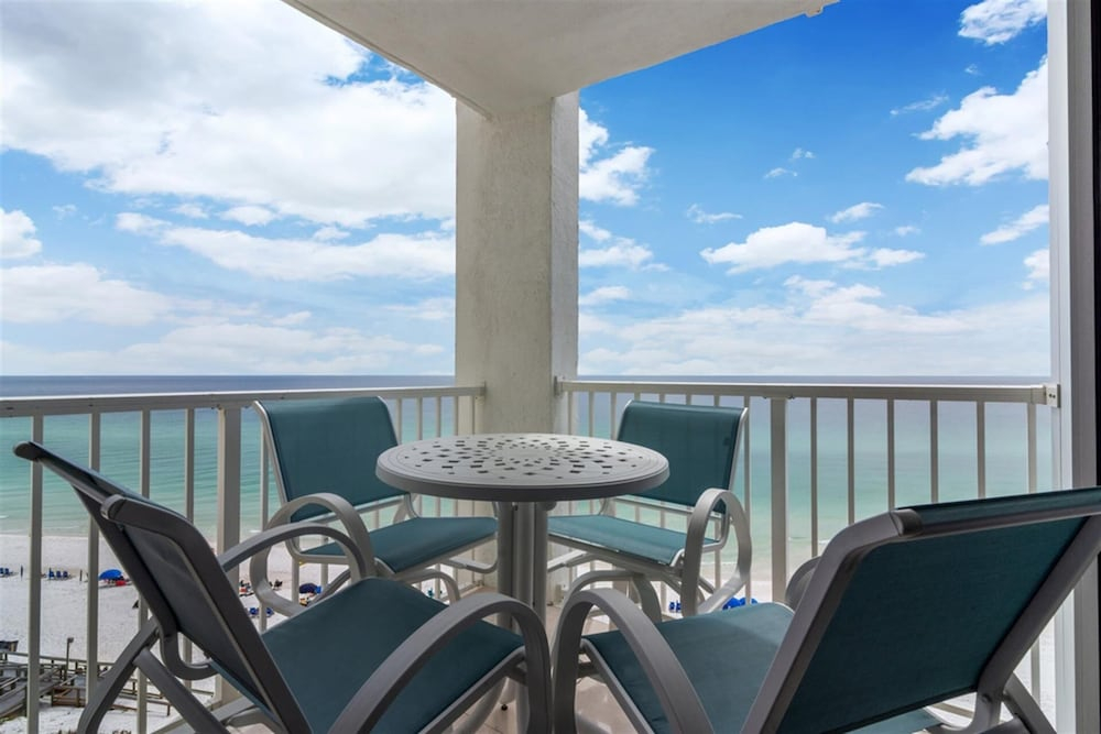 Shoreline Towers 2096 3 Bedroom Condo