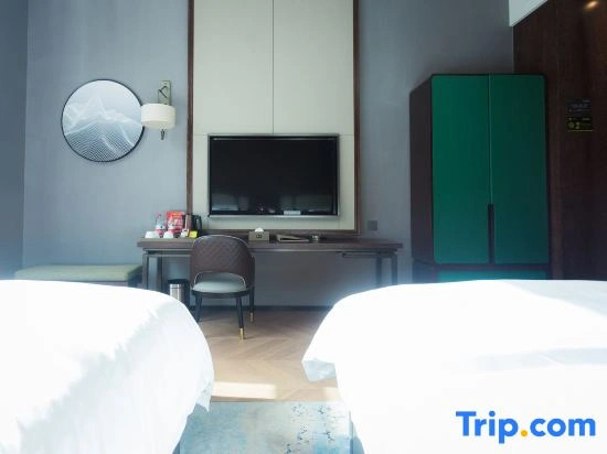 Taizhou Taixing No. 9 Hot Spring Hotel