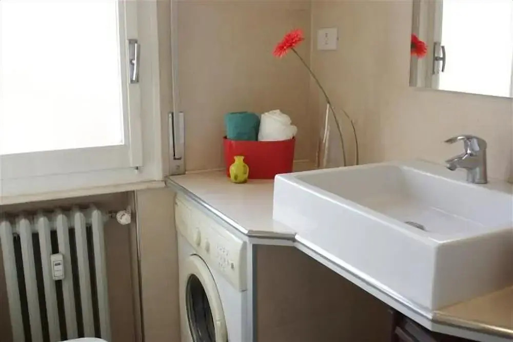 Bright&Cozy C5 Fiera Apartment