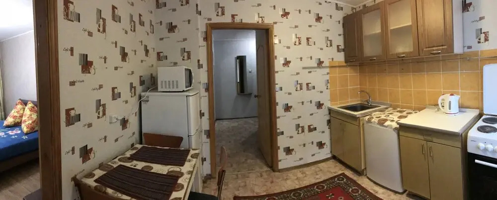 Апартаменты в центре в стиле 80-х