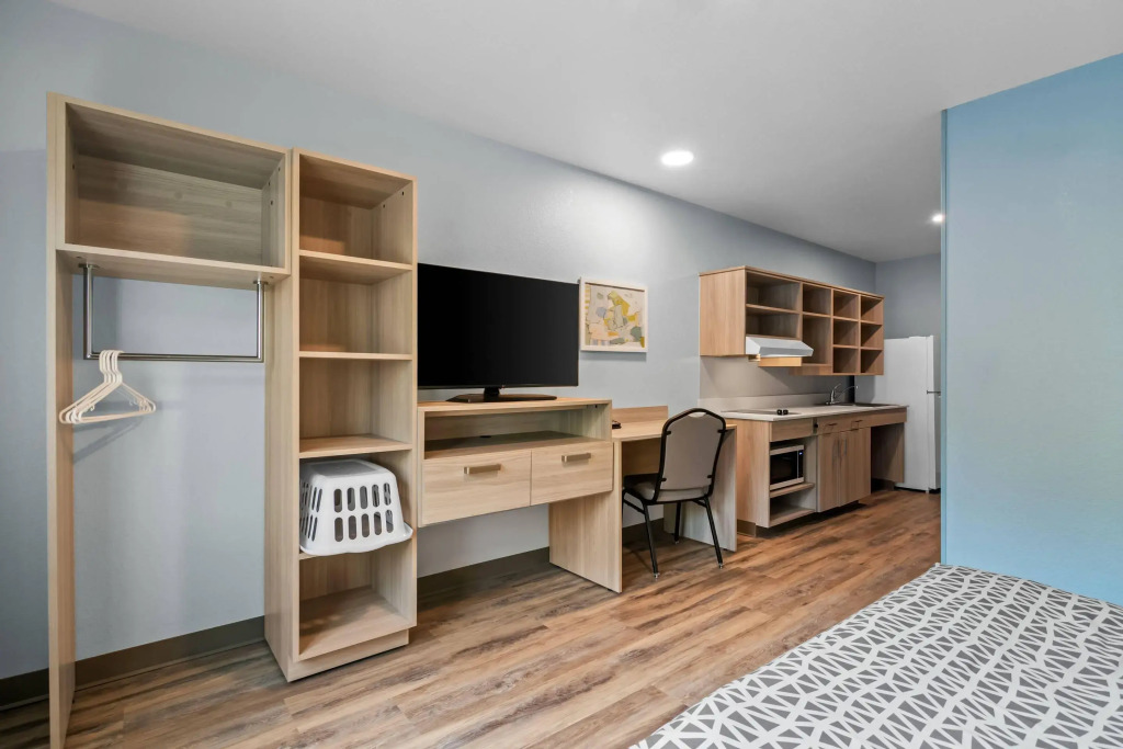 WoodSpring Suites Rogers Bentonville