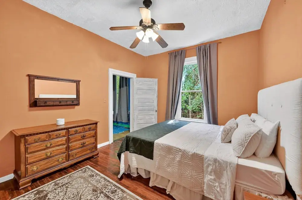 Historic Athens Home With Location & Comfort 3 Bedroom Home