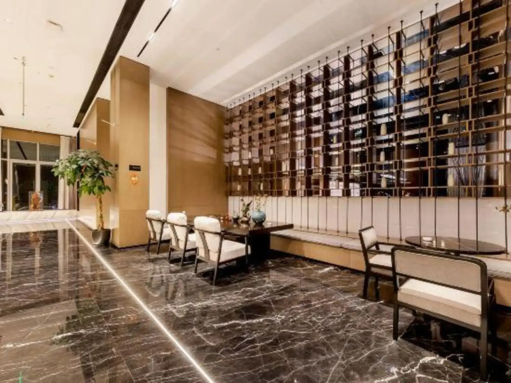 Home Hotel