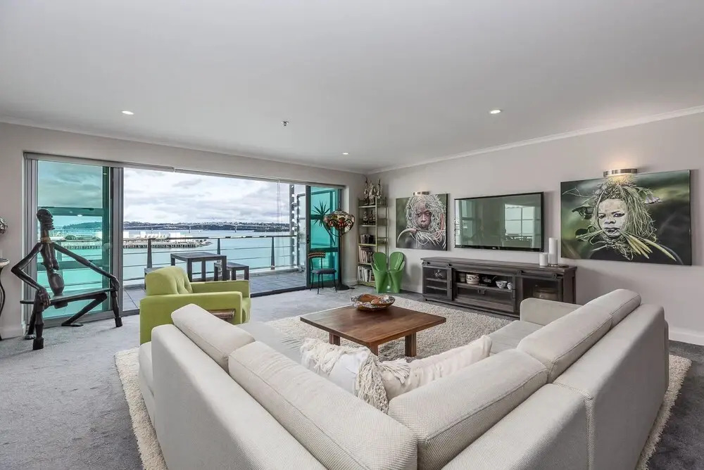 QV Waterfront Apt on Princes Wharf - 941