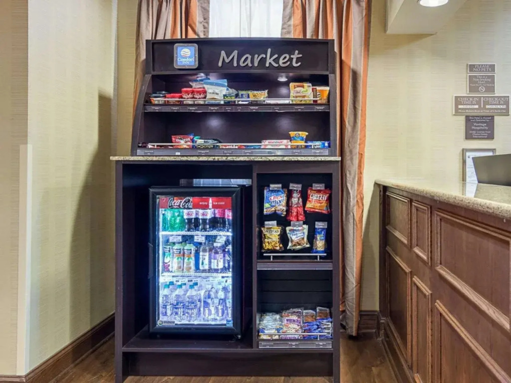 Comfort Inn & Suites Virginia Beach - Norfolk Airport