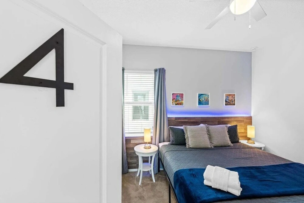 Big Family Home! Game Room Sleeps 26
