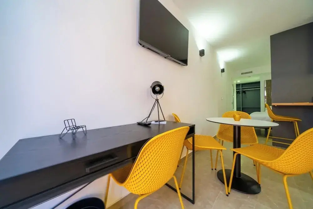 Alicante Smart Accommodation
