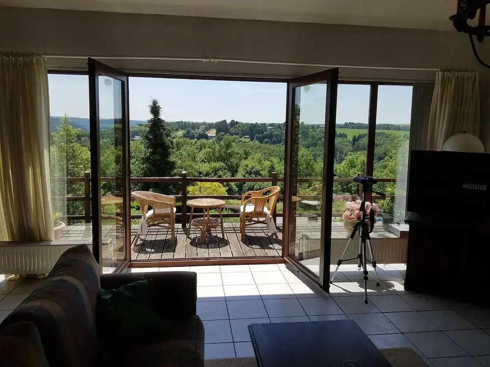 Spacious House With Beautiful Terrace