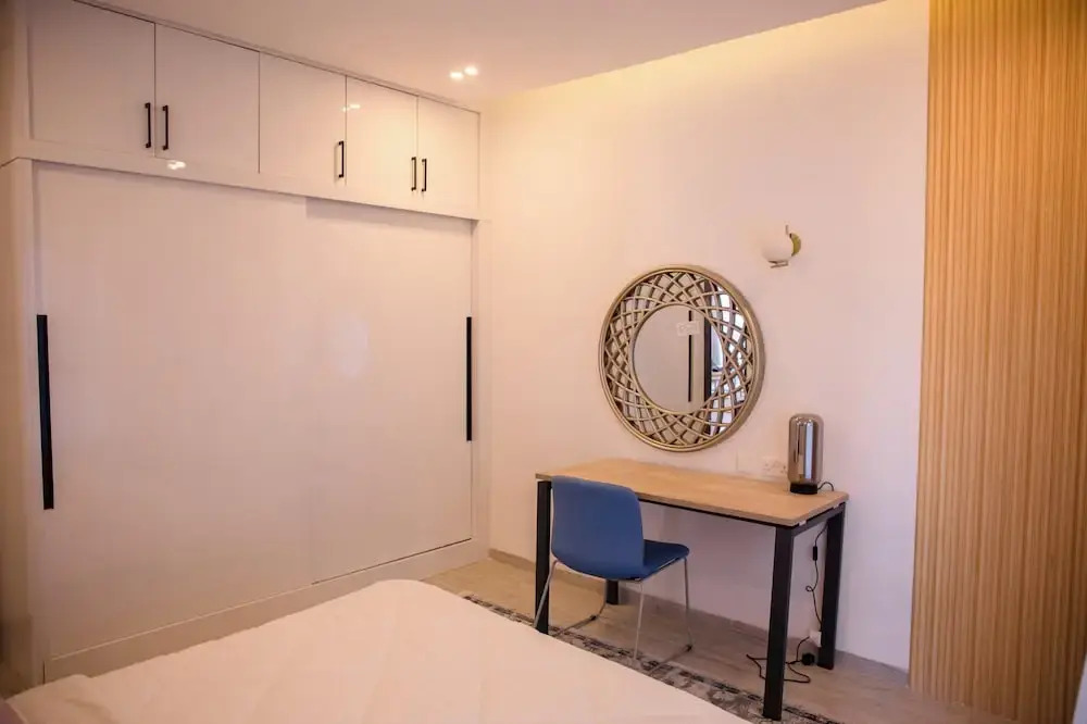 Grand Premiere 2 Bed by YourHost