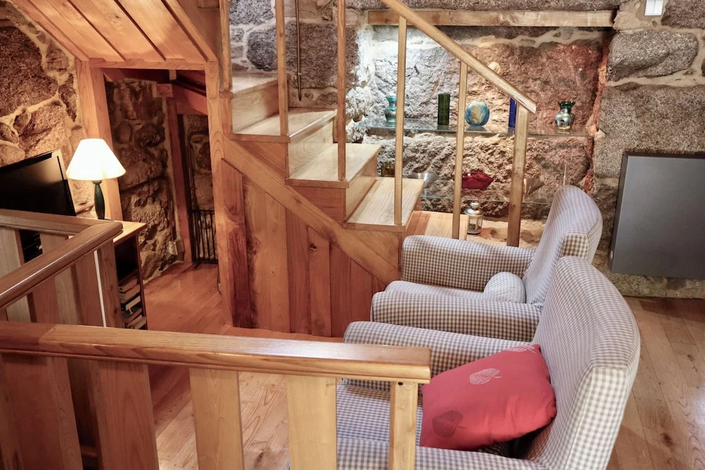 Comfortable Rural Cottage in Ancient Village in the Douro Region
