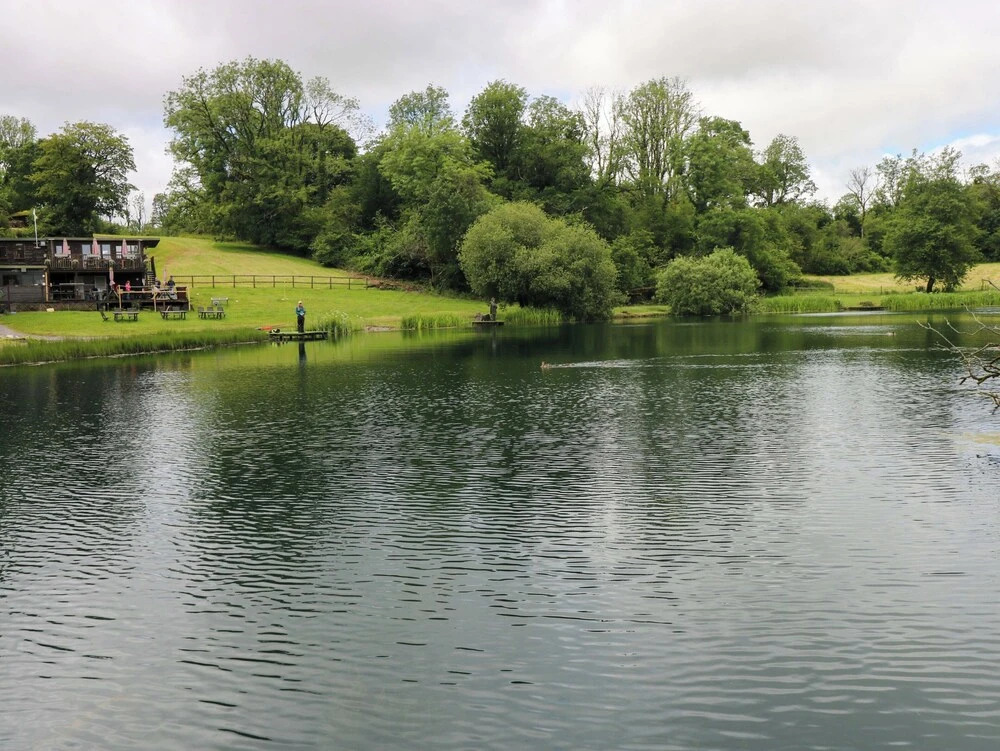 Oak Lodge