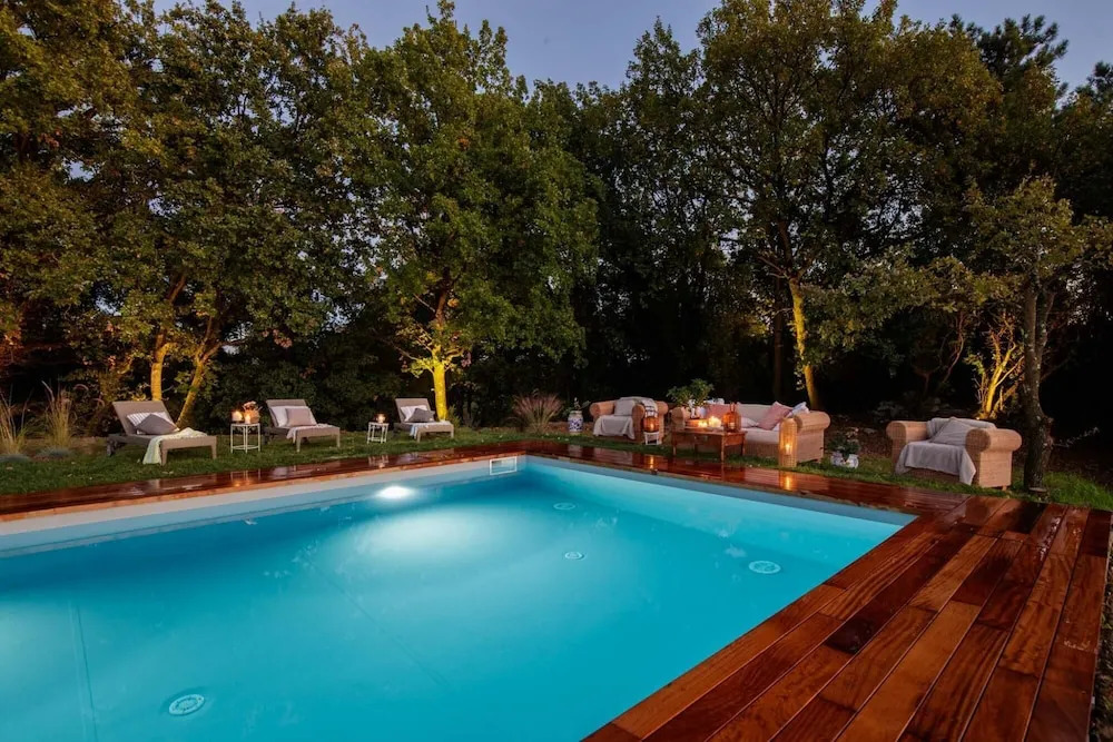 Villa Lorena a Vintage Family Villa