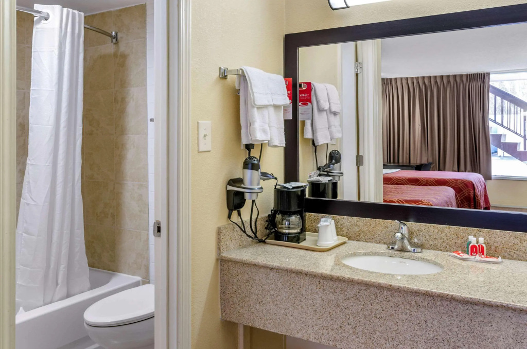 Econo Lodge Roanoke Civic Center