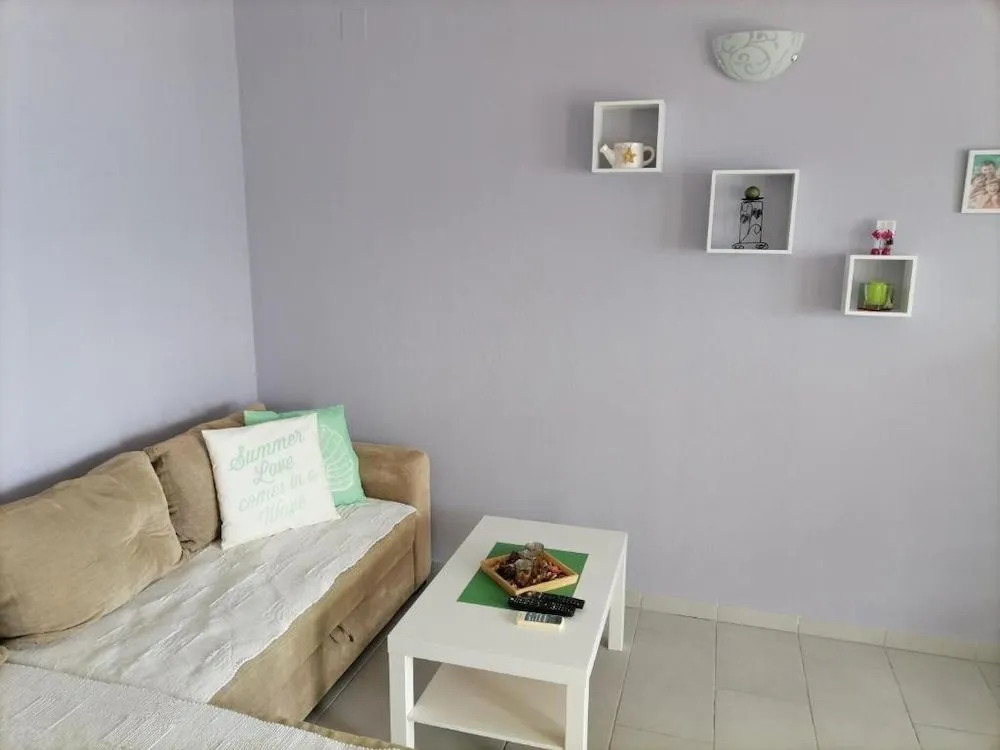 Apartment Sutalo with Hot Tub