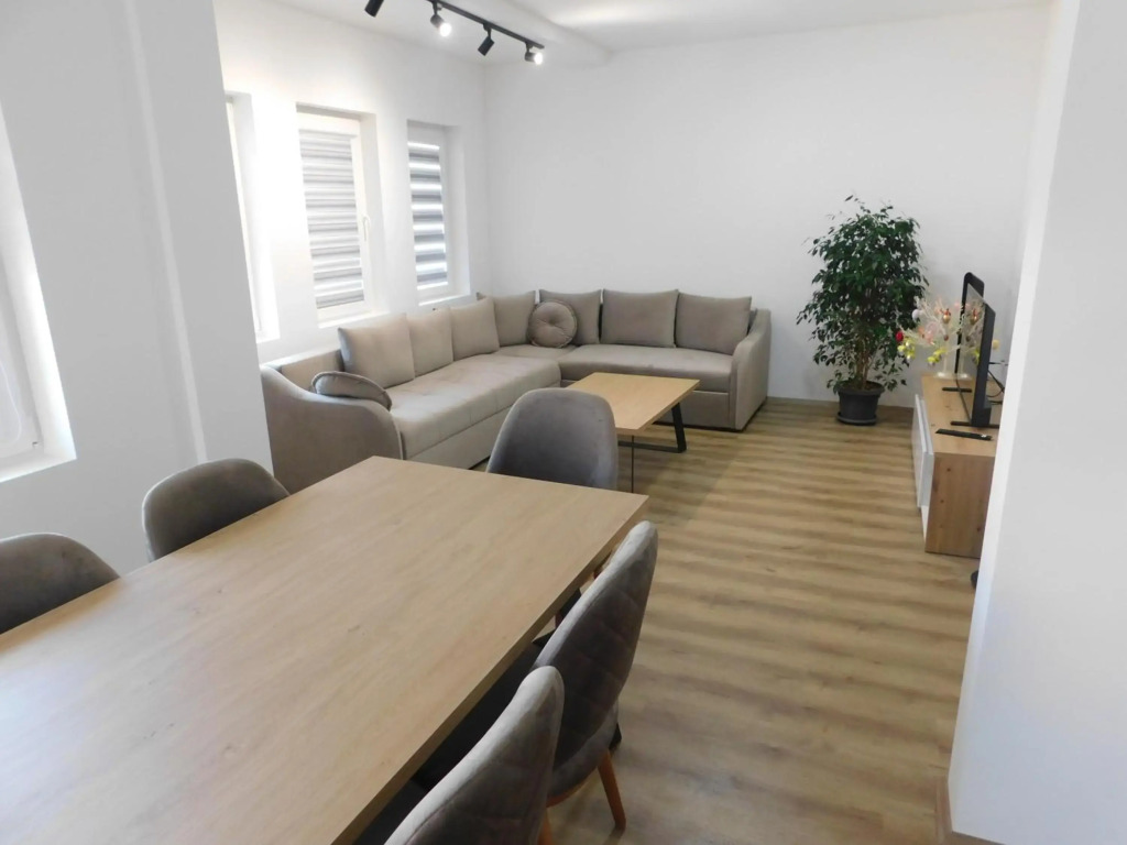 Apartments J&M