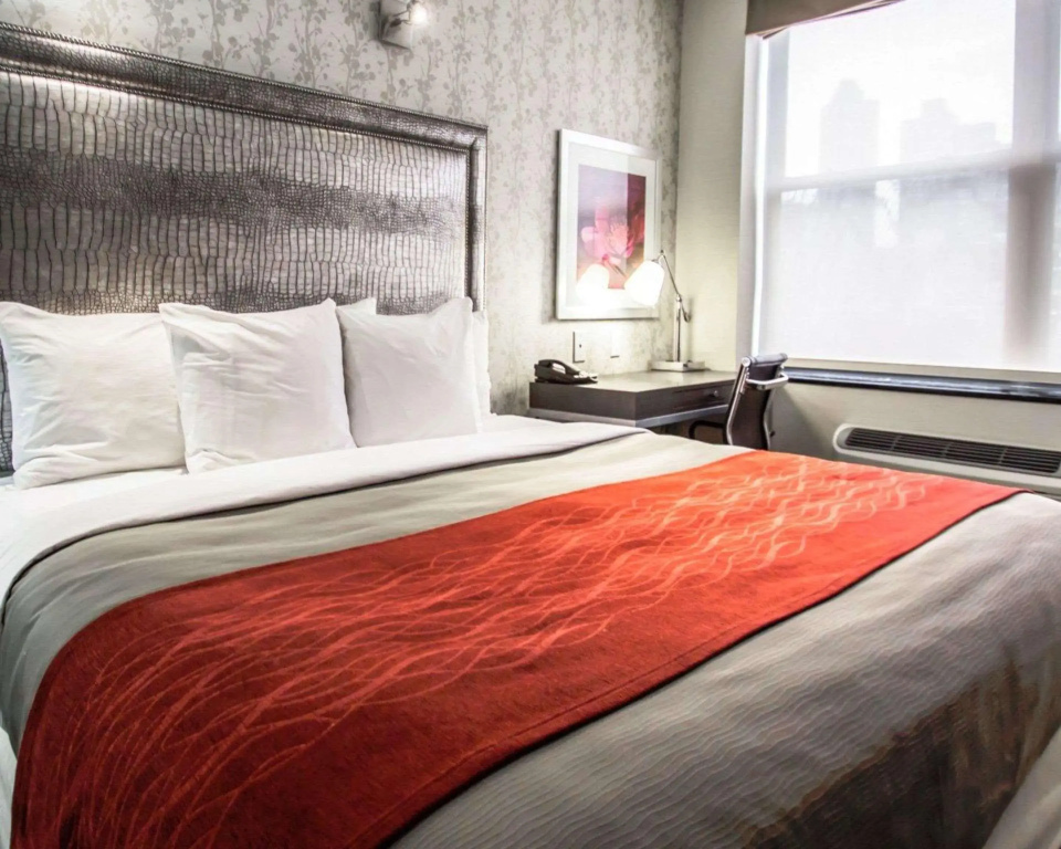 Times Square West Hotel, BW Signature Collection