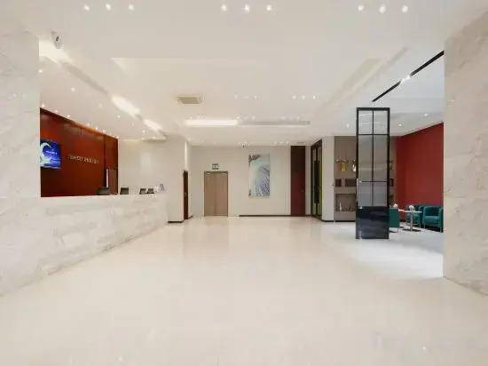 City Comfort Inn Hotel (Hechi Dahua Riverside)