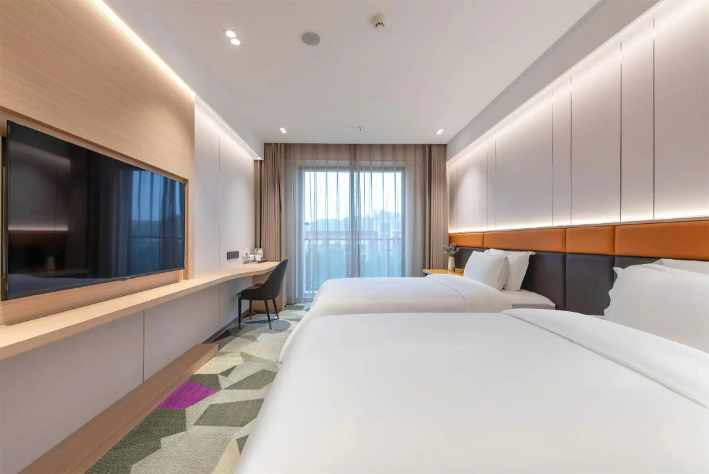Lavande Hotel Guangzhou Shibi Metro Station