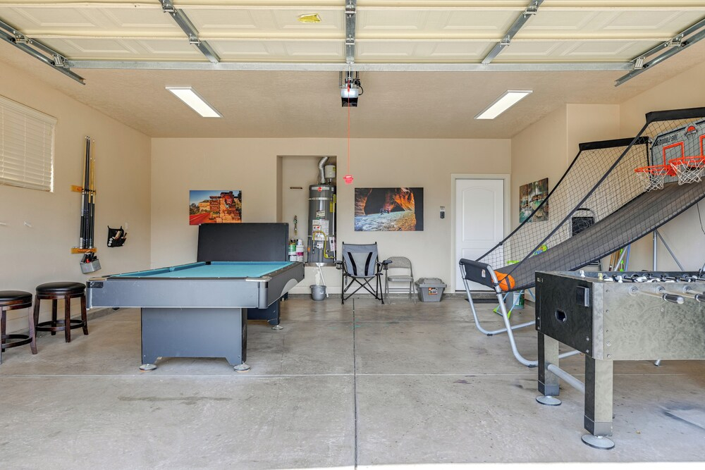 Home w/ Game Room: Near Zion National Park!