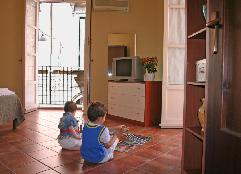 Politi Aparthotel