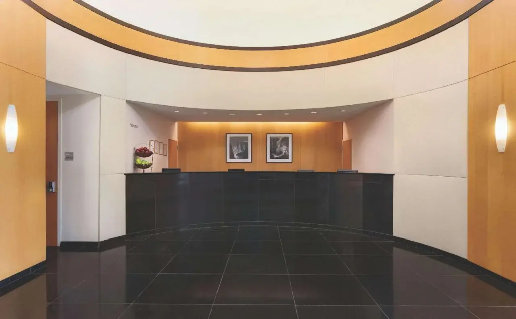 Dolce Palisades Hotel