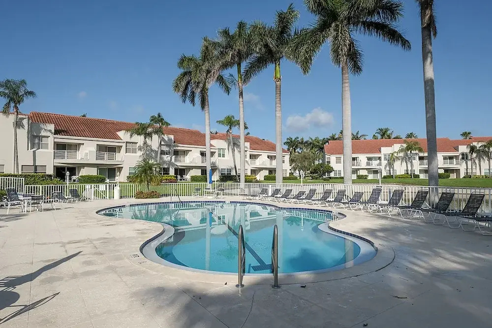 Bahia Del Mar Vacations by TechTravel