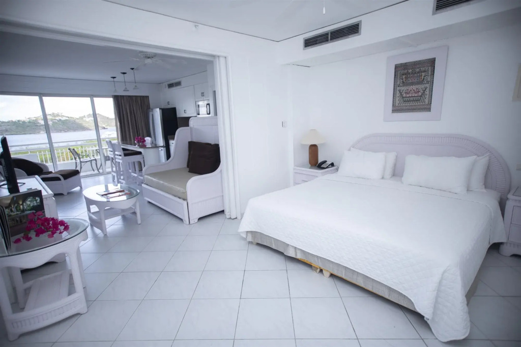 Sapphire Beach Club Resort