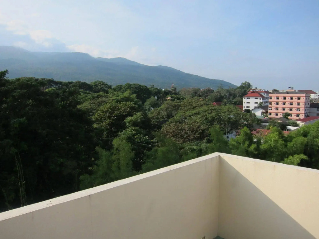 Grand Living Residence