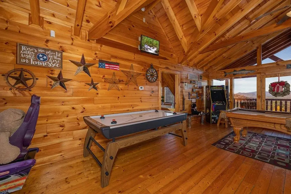 Picture Perfect- Seven Bedroom Cabin