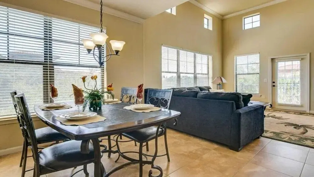 904 Bella Piazza Condo 4 Bedroom by Florida Star