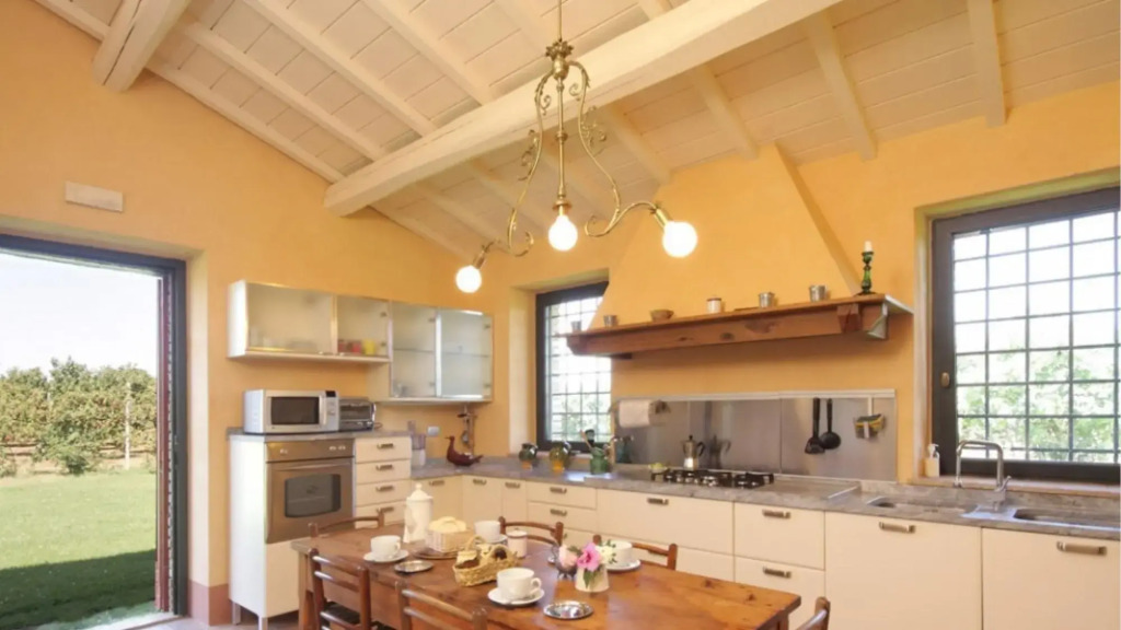 Bagnoletto Splendid Farmhouse in the Open Countryside-bagnoletto