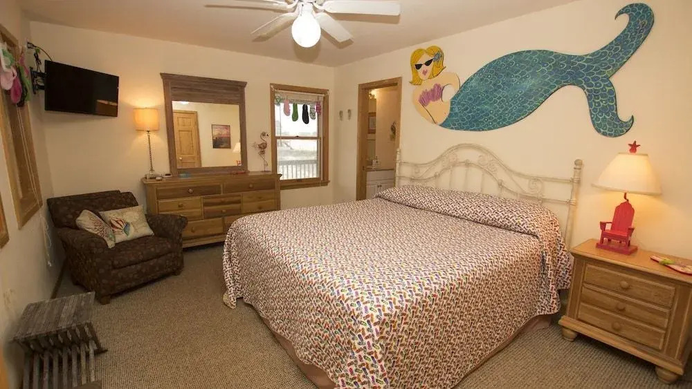 Witches Bikini - 5 Br Home