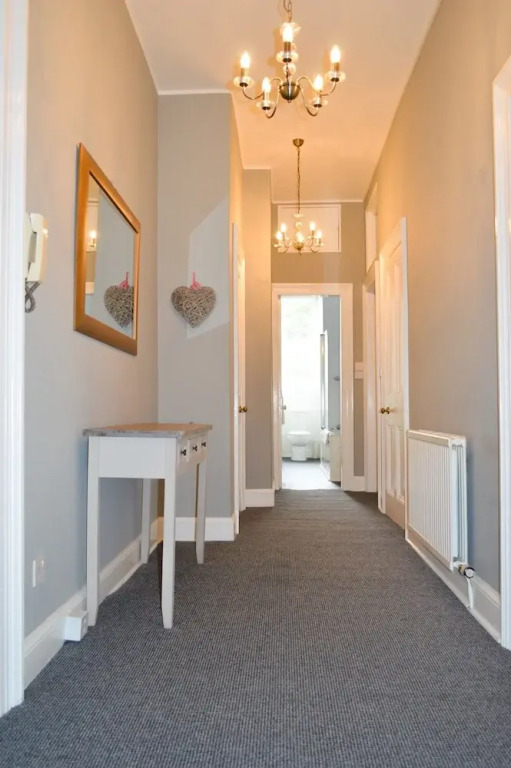Modern 3 Bedroom Home in Morningside