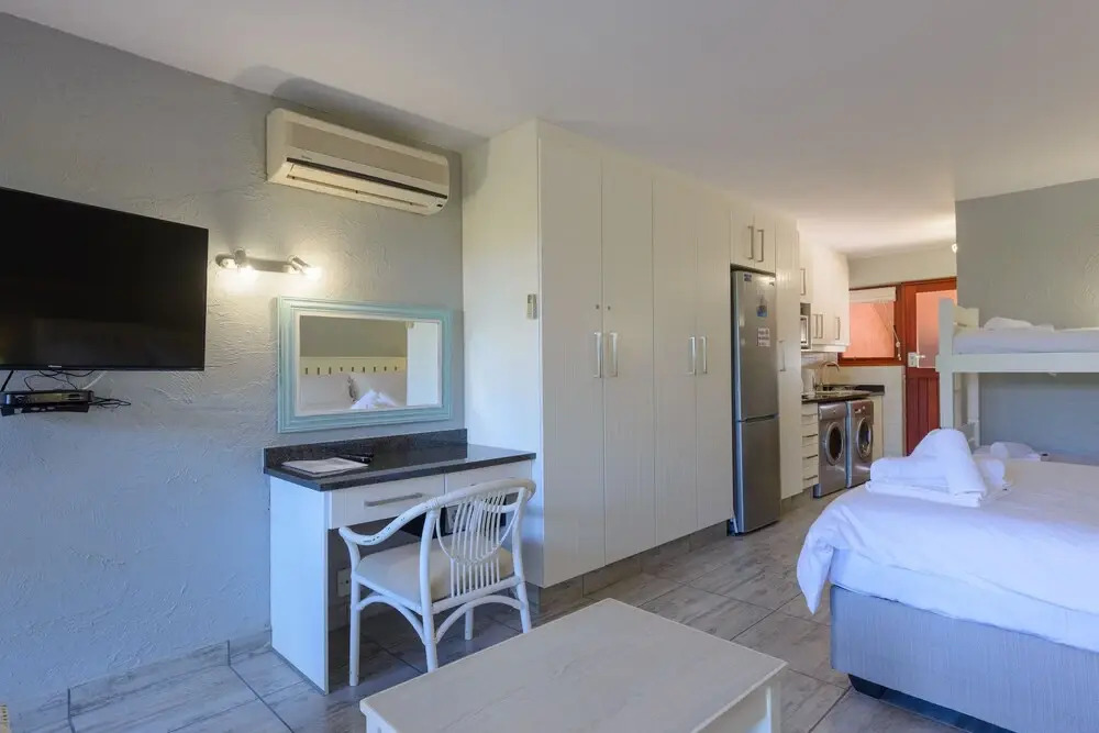 San Lameer Villa Rentals 2513