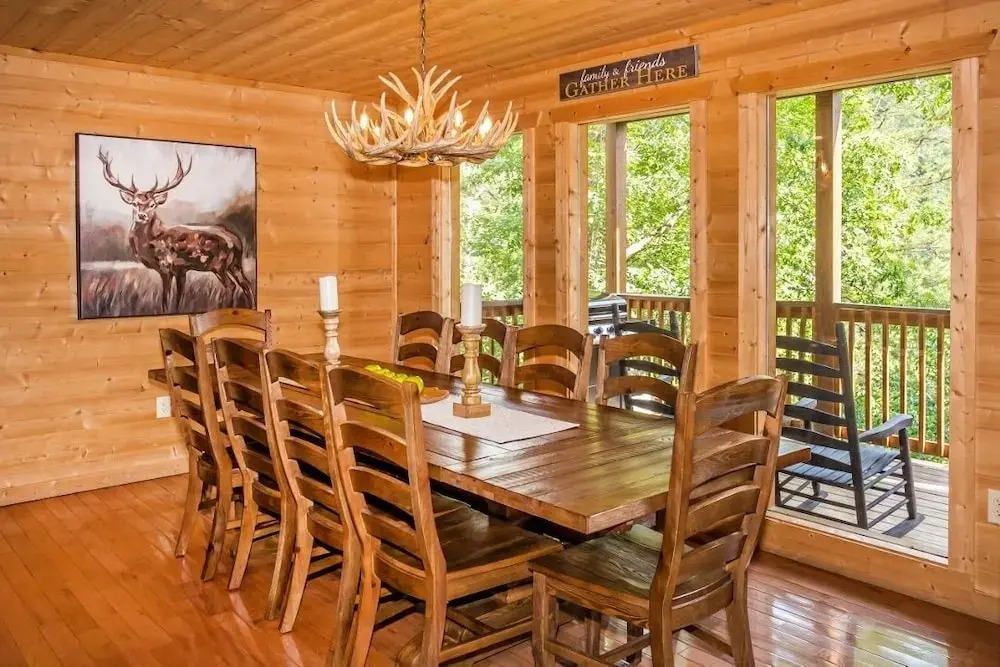 A Cabin to Remember 5 Bedrooms 5 Bathrooms Cabin
