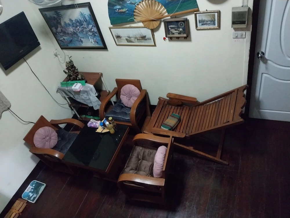 Danee Hostel