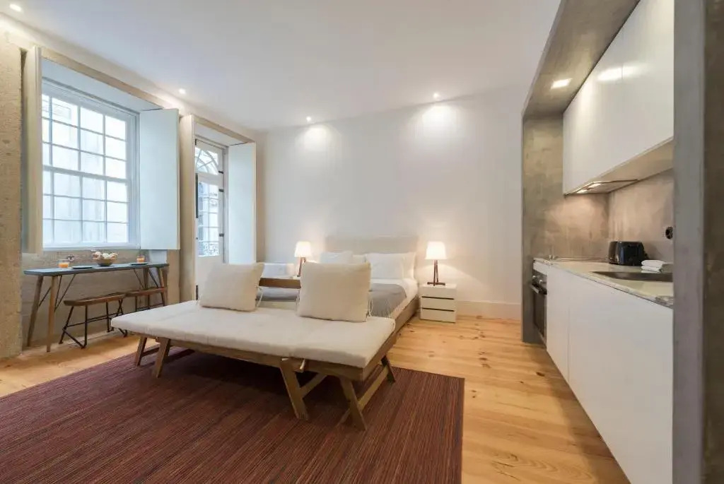 LovelyStay - Rico's Apartment - Almada 1ºF