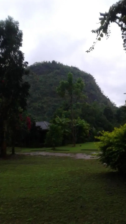 Baanrai Saiyoknoi Resort