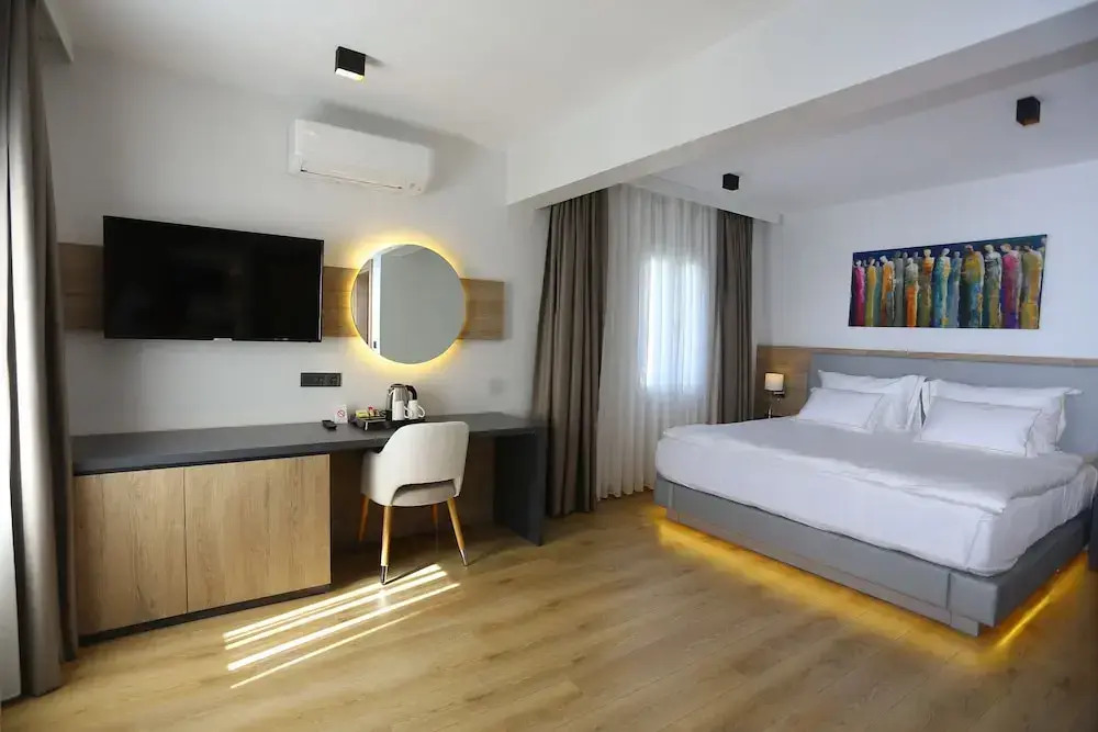 Yalinn Hotel