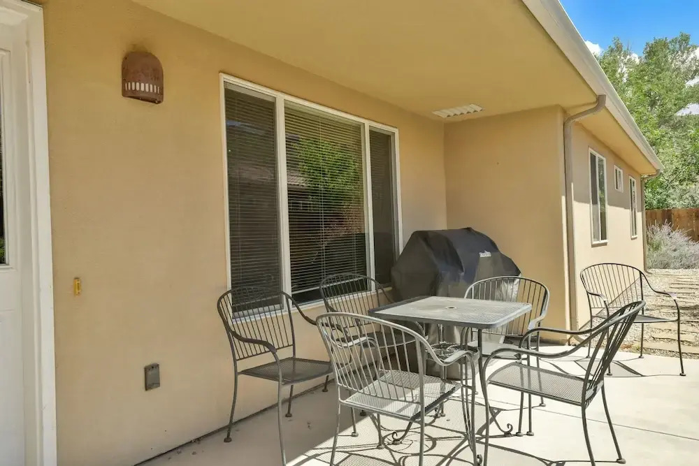 Cottonwoods 469