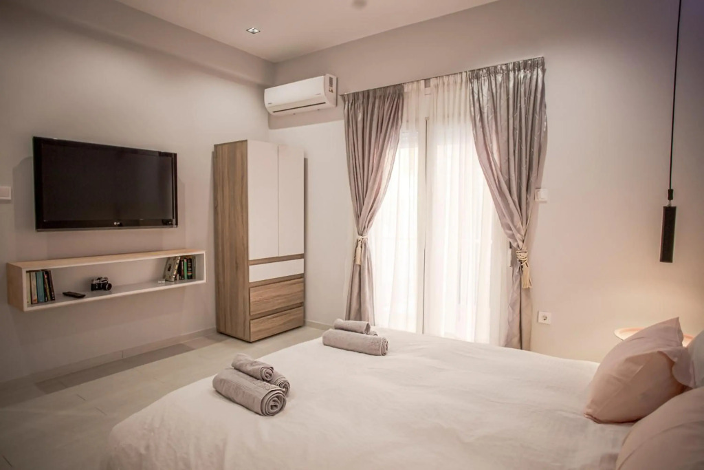 Luxury apartment 115m2 in the heart of Athens
