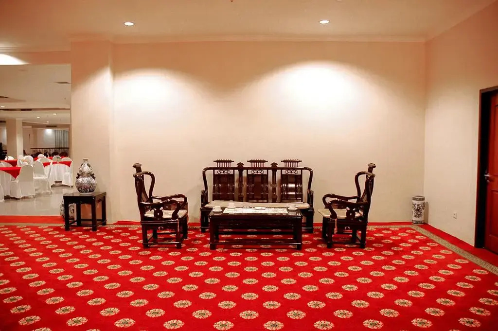Hotel Grand Tiga Mustika