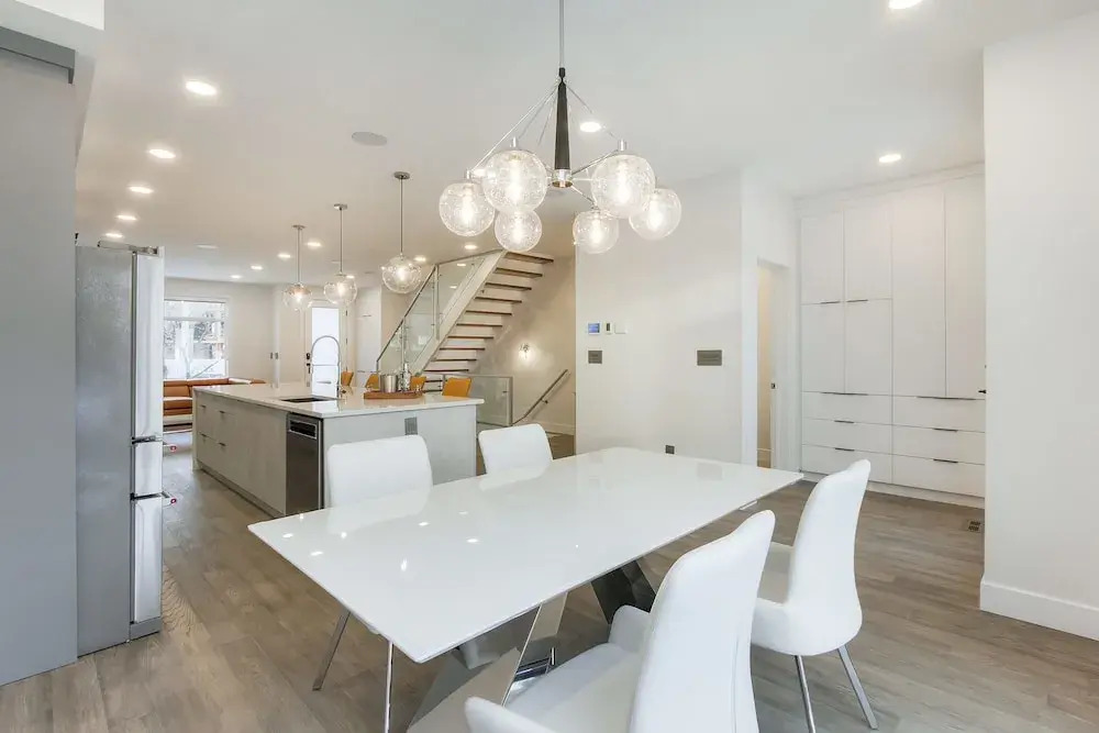 New Luxury Townhome 25
