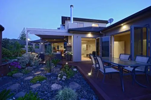 Beachlands Bed & Breakfast